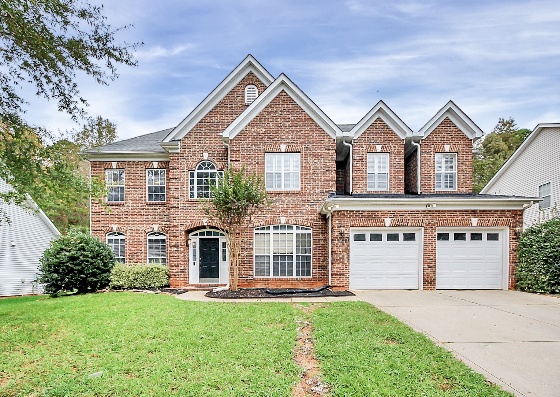 3415 Fallowbrook Forest